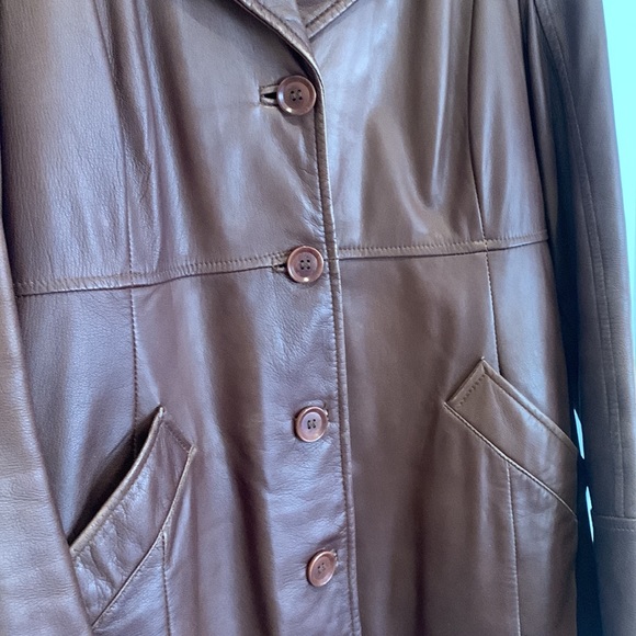DANIER Leather trench coat MADE IN CANADA - Picture 7 of 12